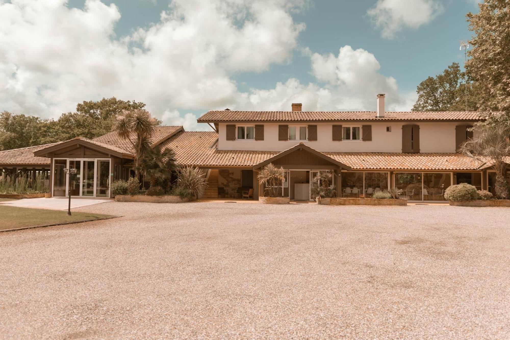 Hotel La Ferme D'En Chon Бискарос Екстериор снимка